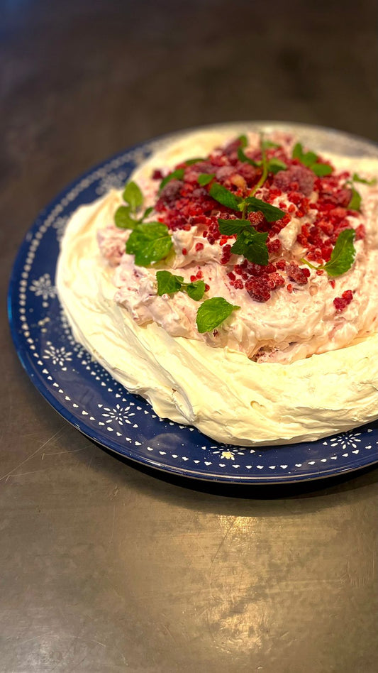 Raspberry Pavlova
